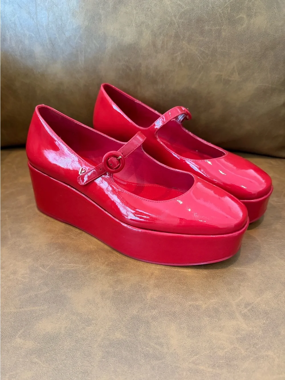 NEW Larroude Blair Vibrant Red Platform Shoes Mary Jane 8.5 - Picture 5 of 9